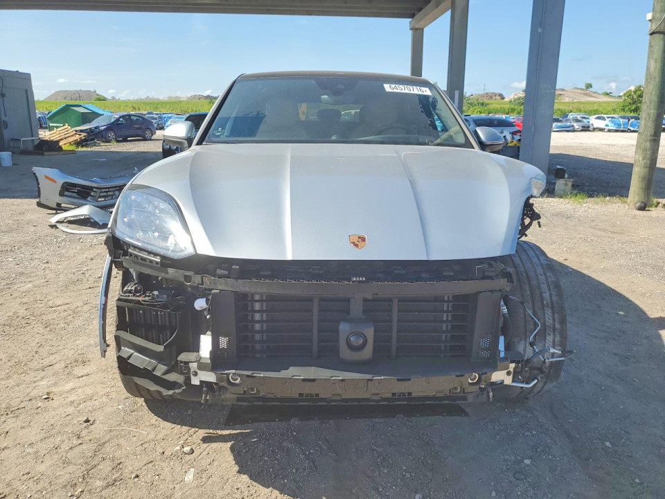 Porsche CAYENNE 2025 — Copart