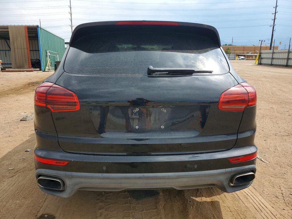 Porsche CAYENNE 2016 — Copart