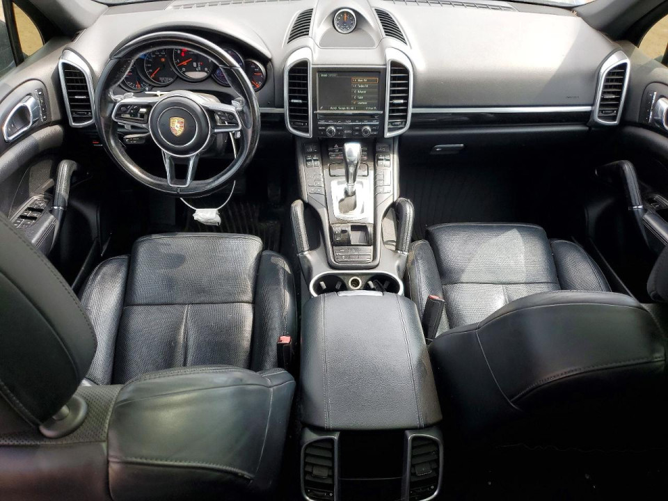 Porsche CAYENNE 2016 — Copart
