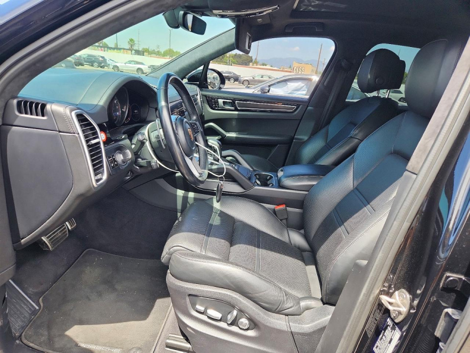 Porsche CAYENNE 2021 — Copart