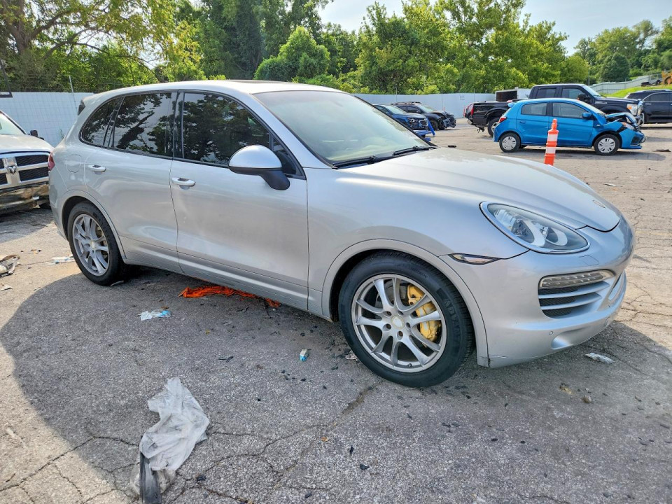Porsche CAYENNE 2012 — Copart