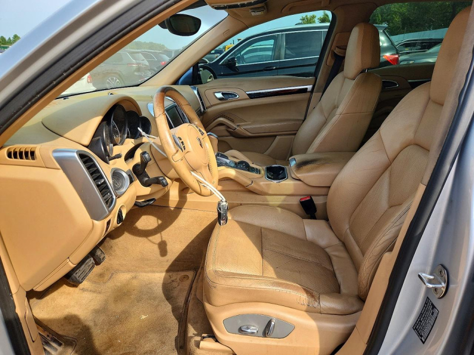 Porsche CAYENNE 2012 — Copart