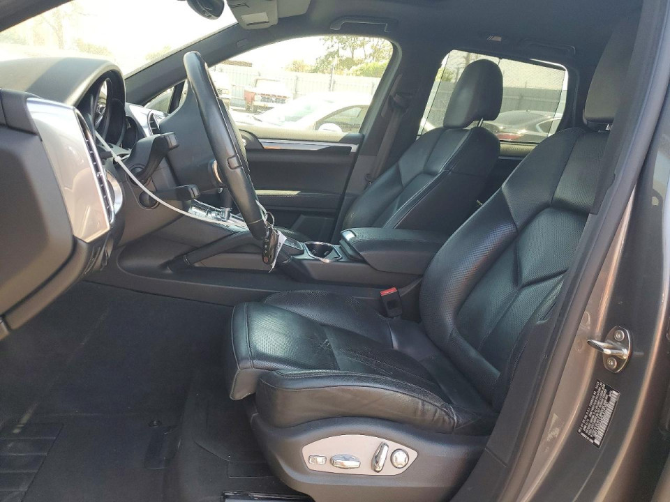 Porsche CAYENNE 2013 — Copart
