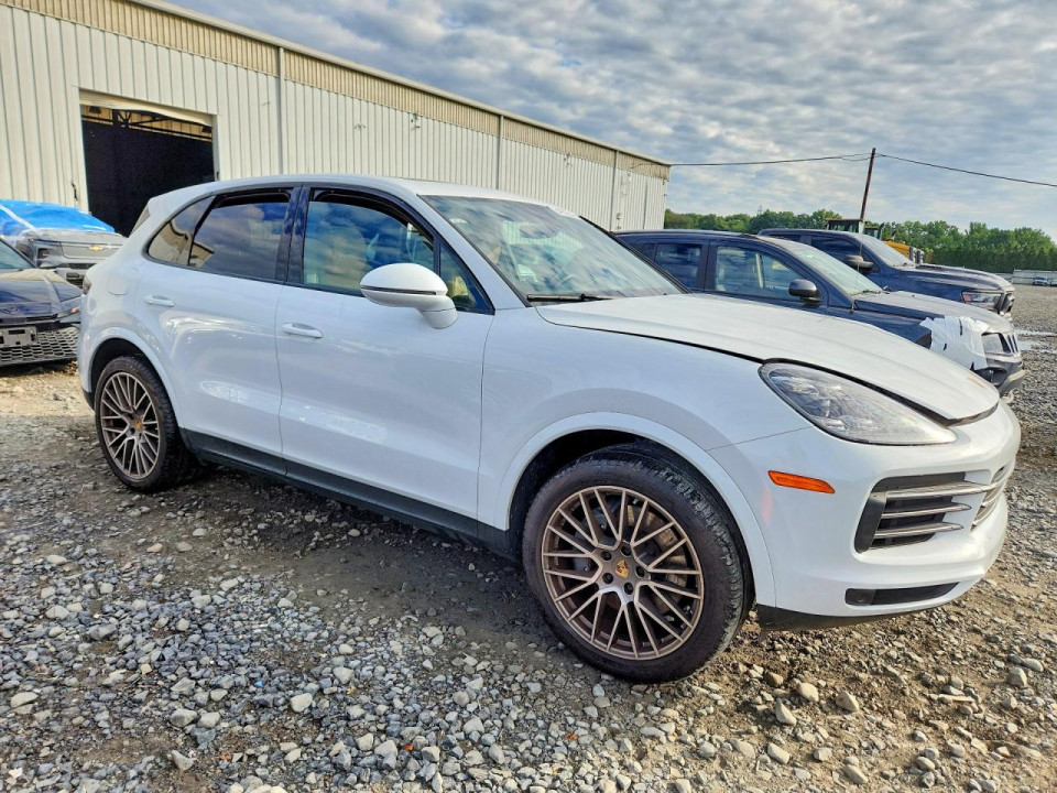 Porsche CAYENNE 2023 — Copart