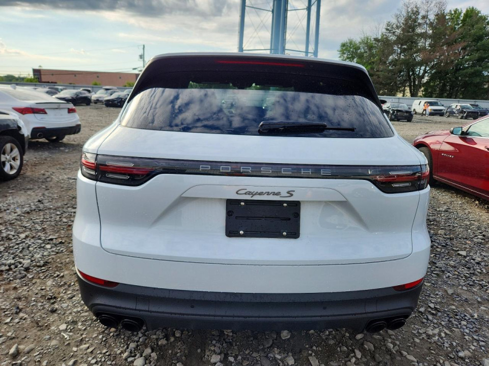 Porsche CAYENNE 2023 — Copart