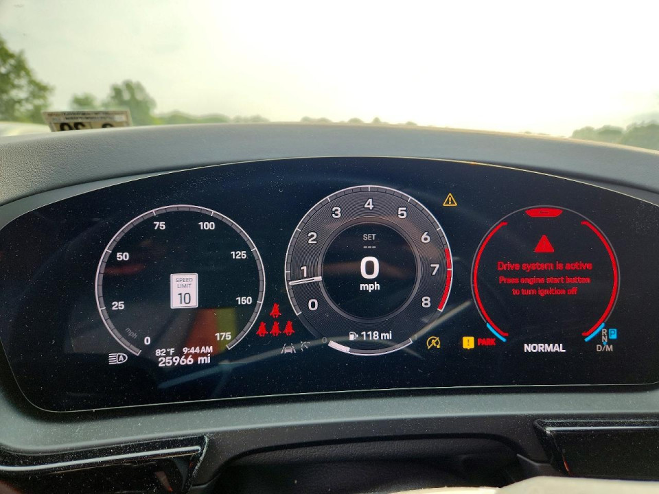 Porsche CAYENNE 2024 — Copart