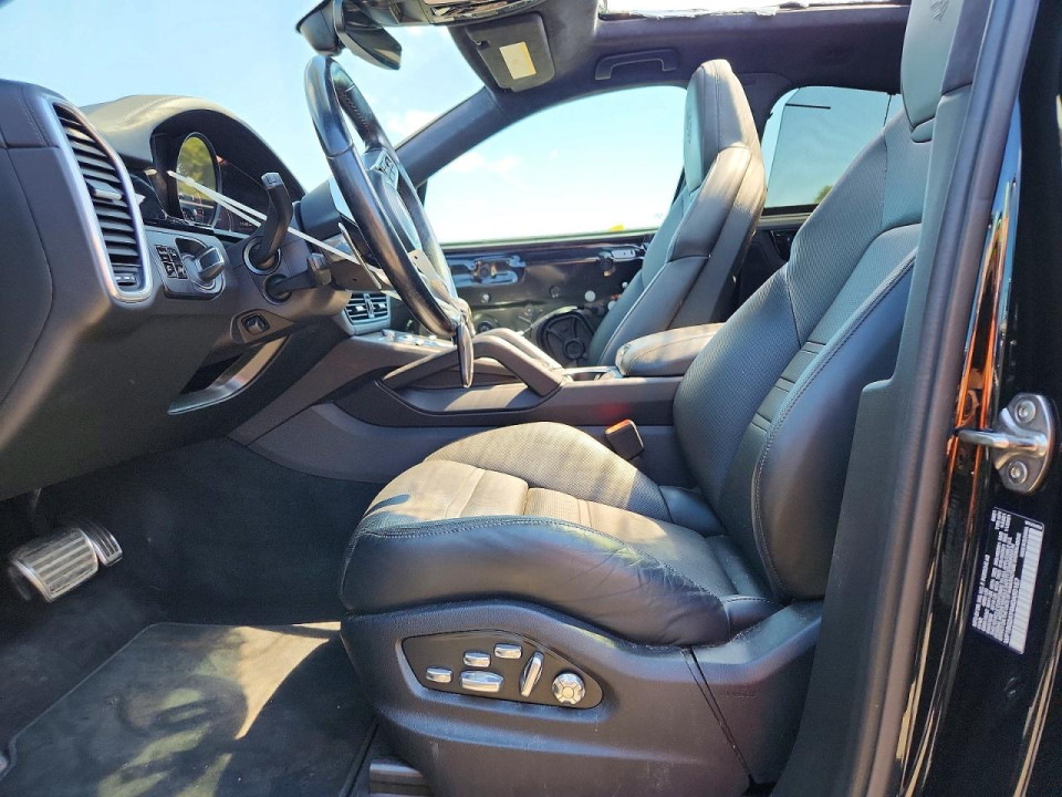 Porsche CAYENNE 2021 — Copart