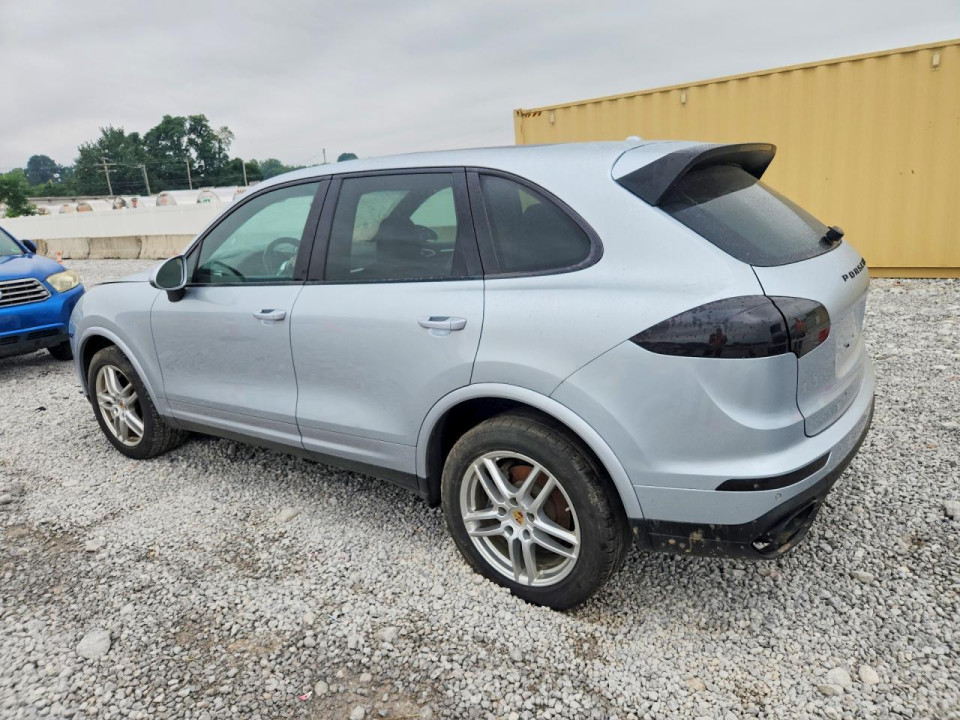 Porsche CAYENNE 2016 — Copart