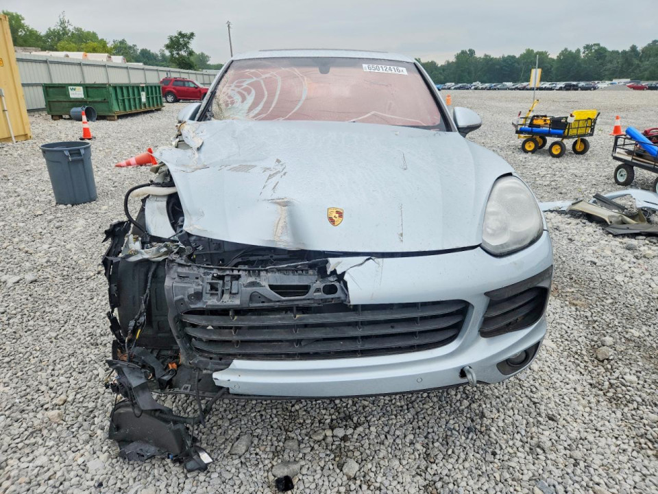 Porsche CAYENNE 2016 — Copart