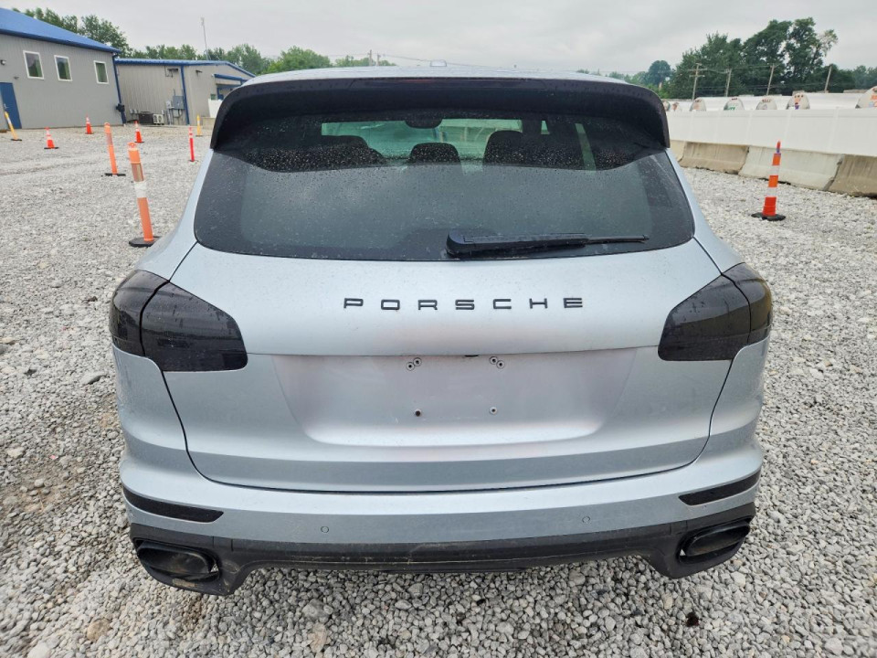 Porsche CAYENNE 2016 — Copart