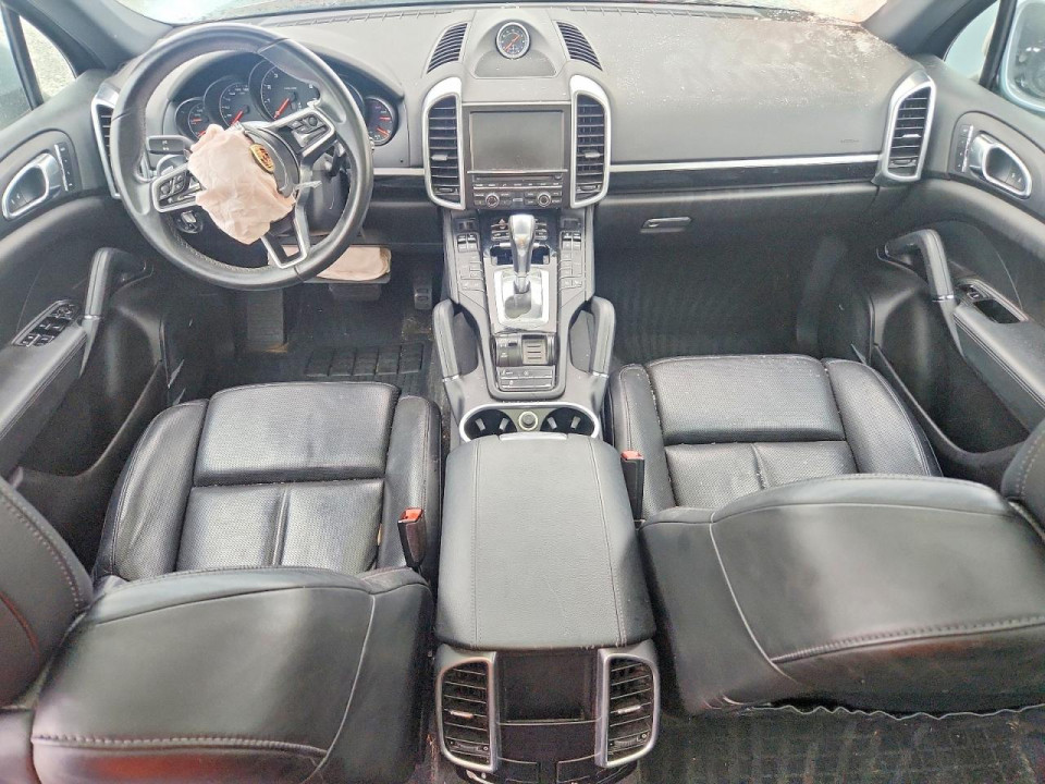 Porsche CAYENNE 2016 — Copart