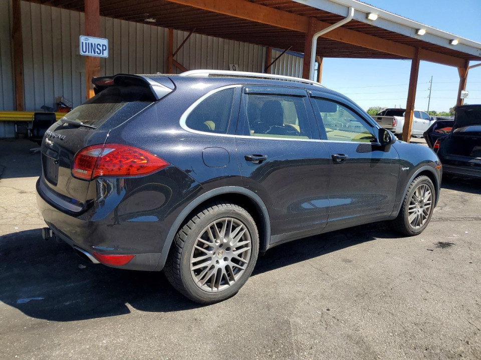 Porsche CAYENNE 2012 — Copart