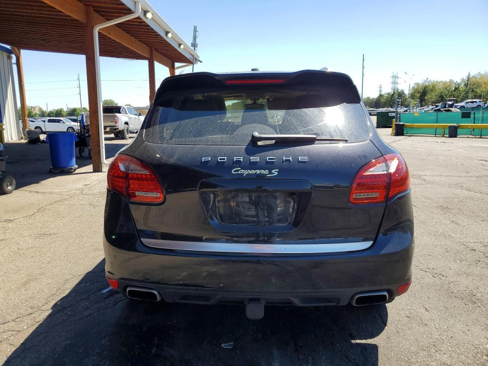 Porsche CAYENNE 2012 — Copart