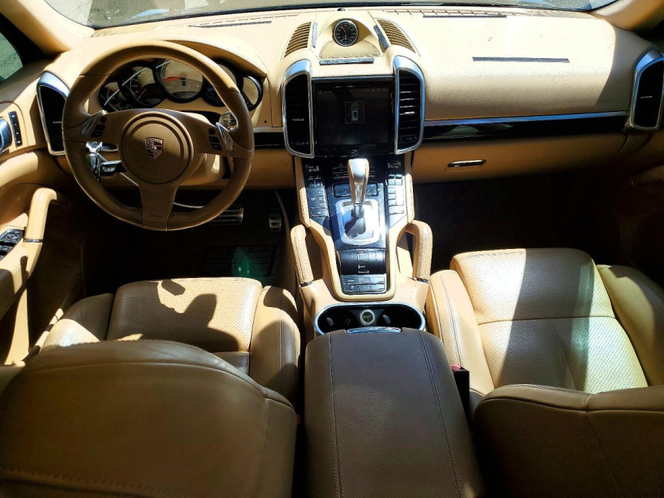 Porsche CAYENNE 2012 — Copart