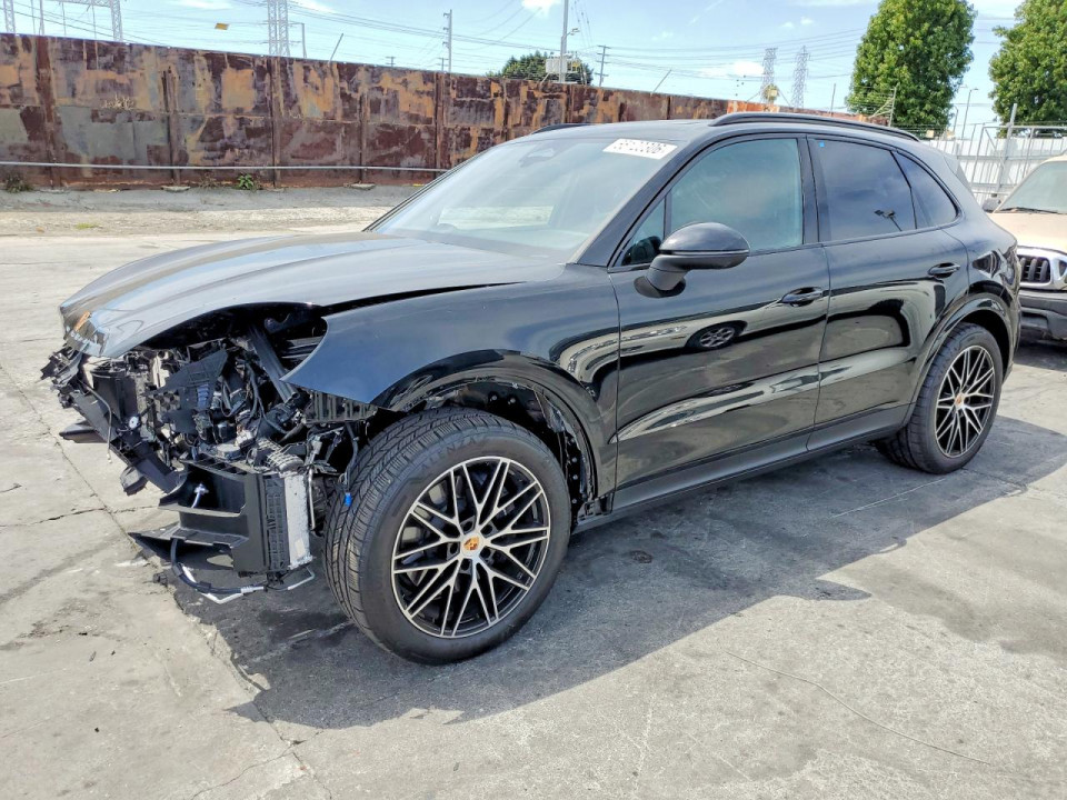 Porsche CAYENNE 2026 — Copart
