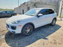 Porsche CAYENNE 2016 — Copart