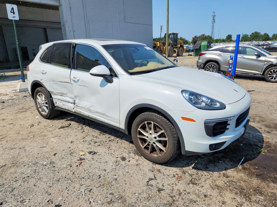 Porsche CAYENNE 2016 — Copart