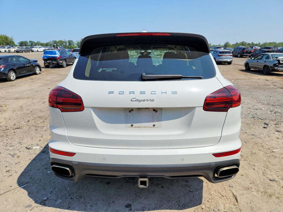Porsche CAYENNE 2016 — Copart