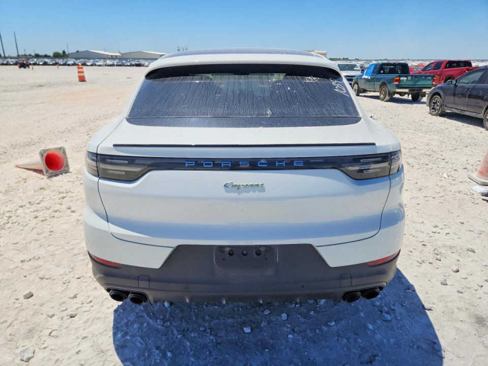 Porsche CAYENNE 2022 — Copart