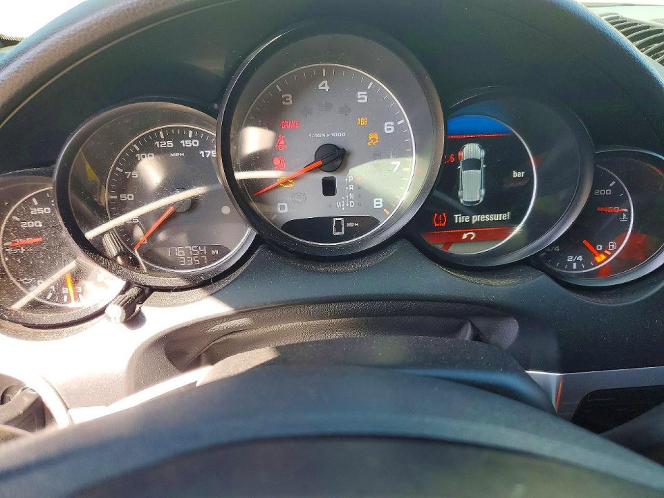 Porsche CAYENNE 2011 — Copart