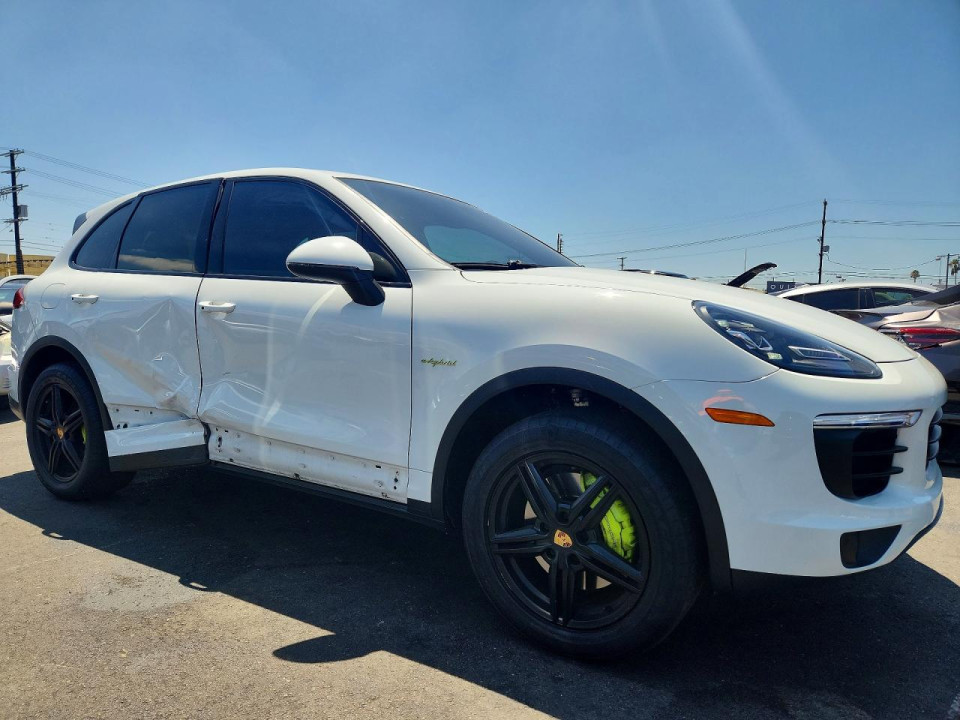 Porsche CAYENNE 2016 — Copart