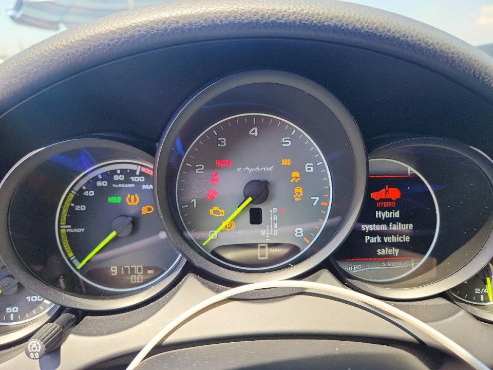 Porsche CAYENNE 2016 — Copart