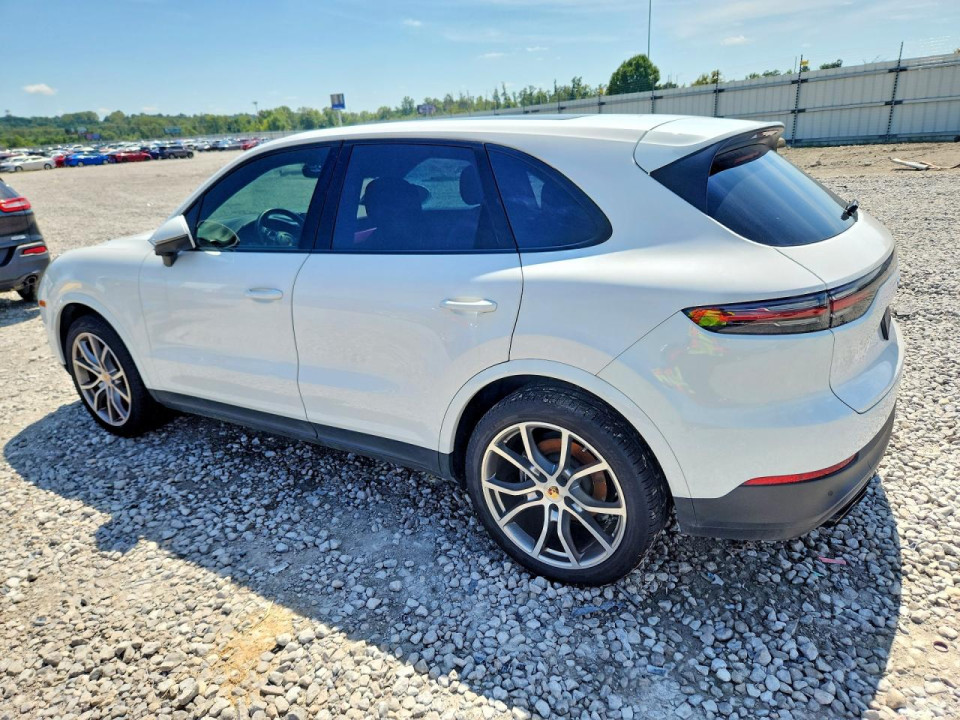 Porsche CAYENNE 2023 — Copart