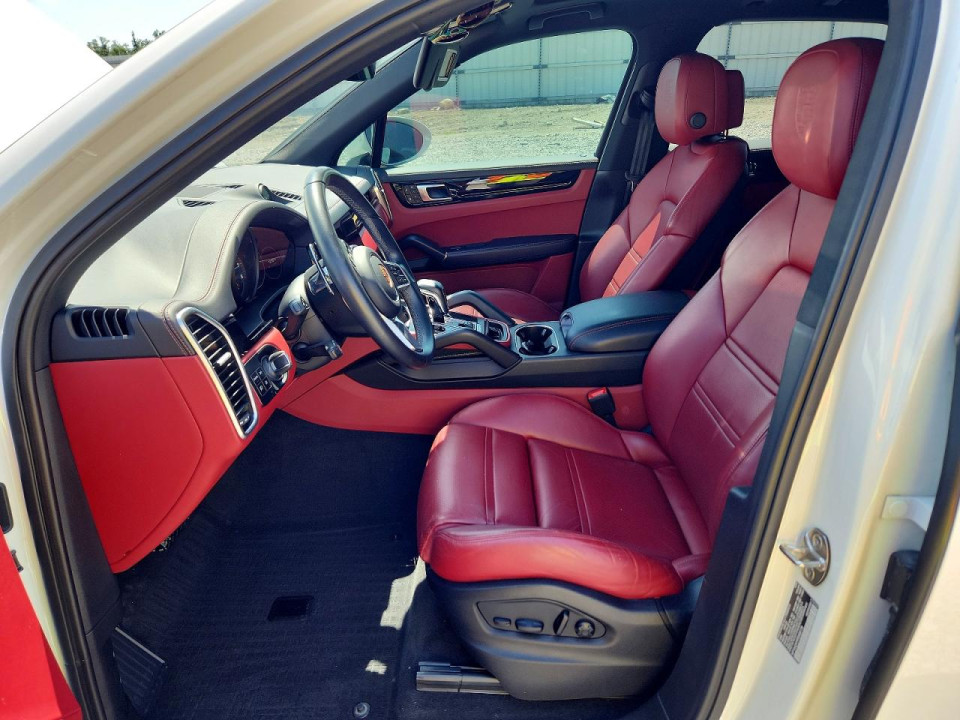 Porsche CAYENNE 2023 — Copart