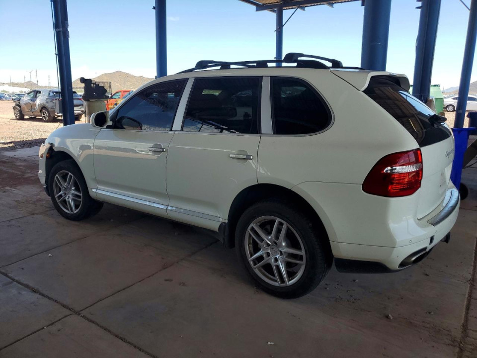 Porsche CAYENNE 2010 — Copart