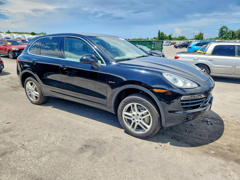 Porsche CAYENNE 2014 — Copart