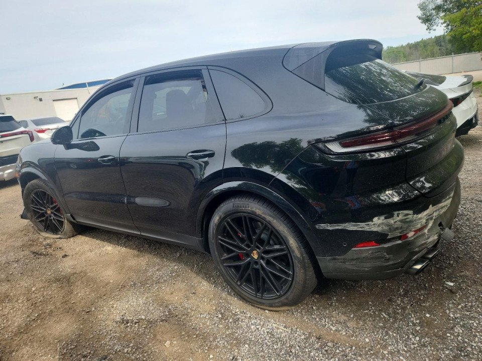 Porsche CAYENNE 2024 — Copart