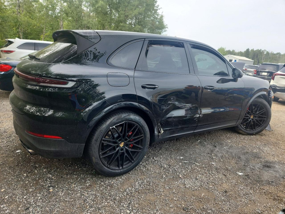Porsche CAYENNE 2024 — Copart