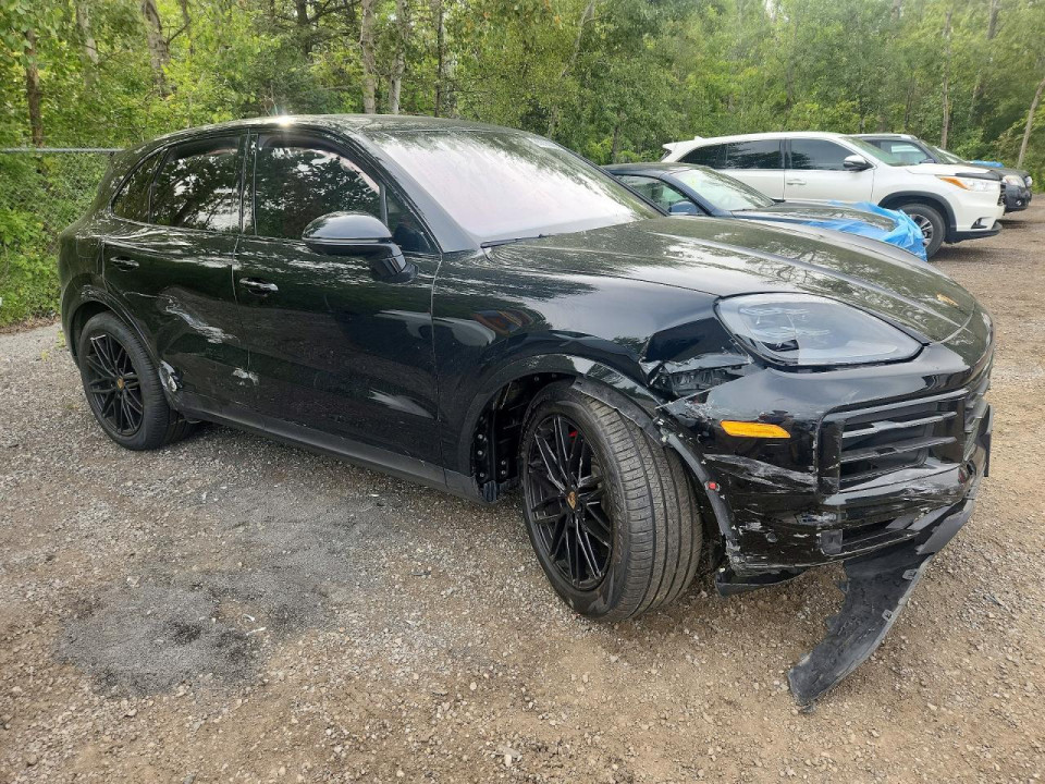 Porsche CAYENNE 2024 — Copart