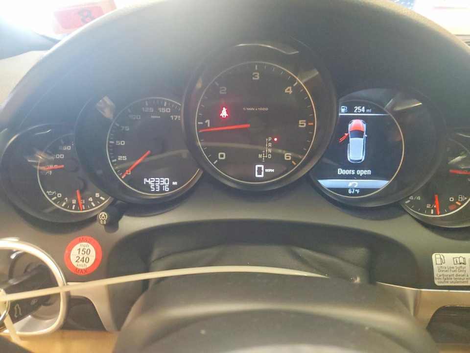 Porsche CAYENNE 2015 — Copart