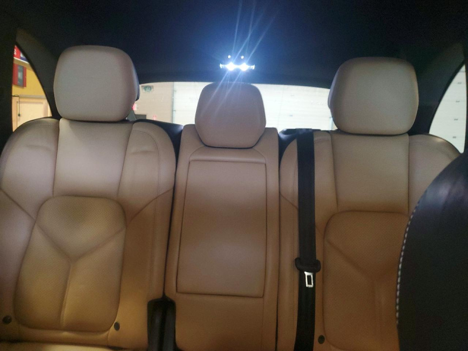 Porsche CAYENNE 2015 — Copart