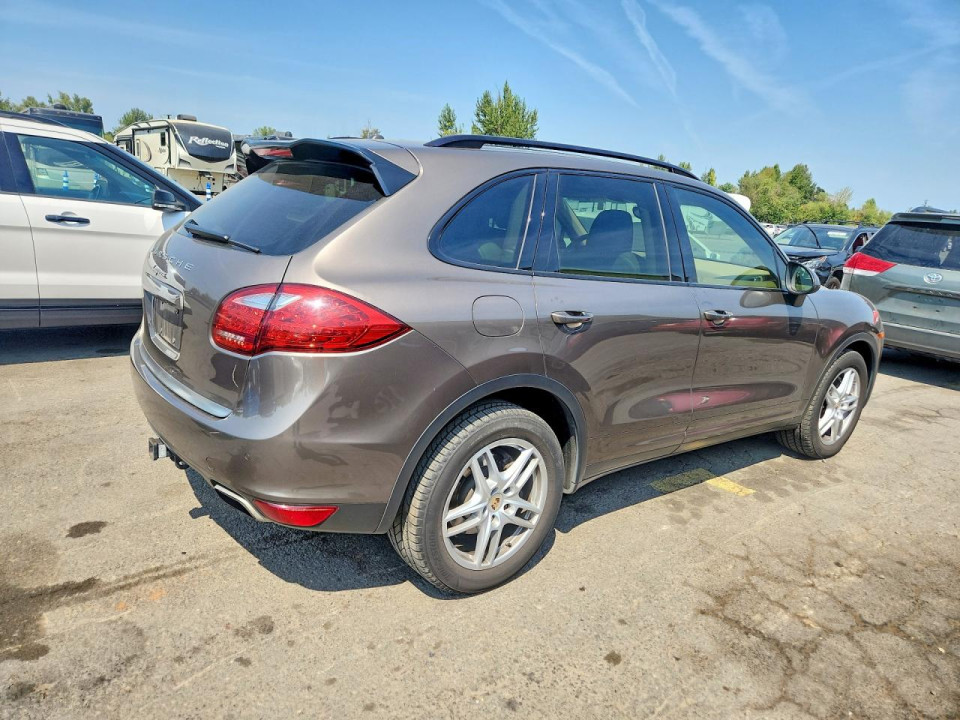 Porsche CAYENNE 2011 — Copart