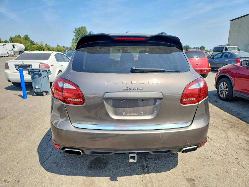 Porsche CAYENNE 2011 — Copart