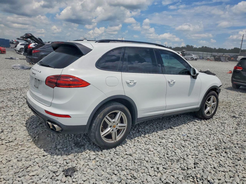 Porsche CAYENNE 2016 — Copart