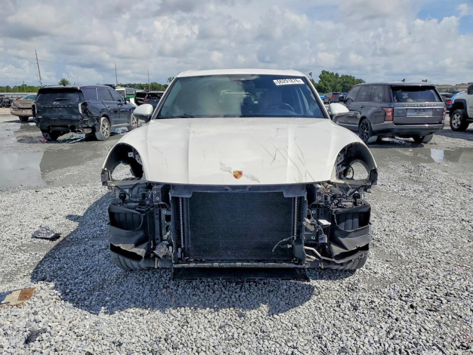 Porsche CAYENNE 2019 — Copart