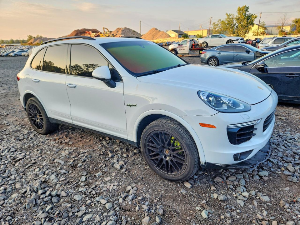 Porsche CAYENNE 2017 — Copart