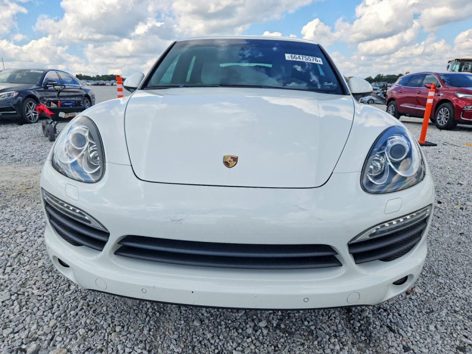 Porsche CAYENNE 2012 — Copart