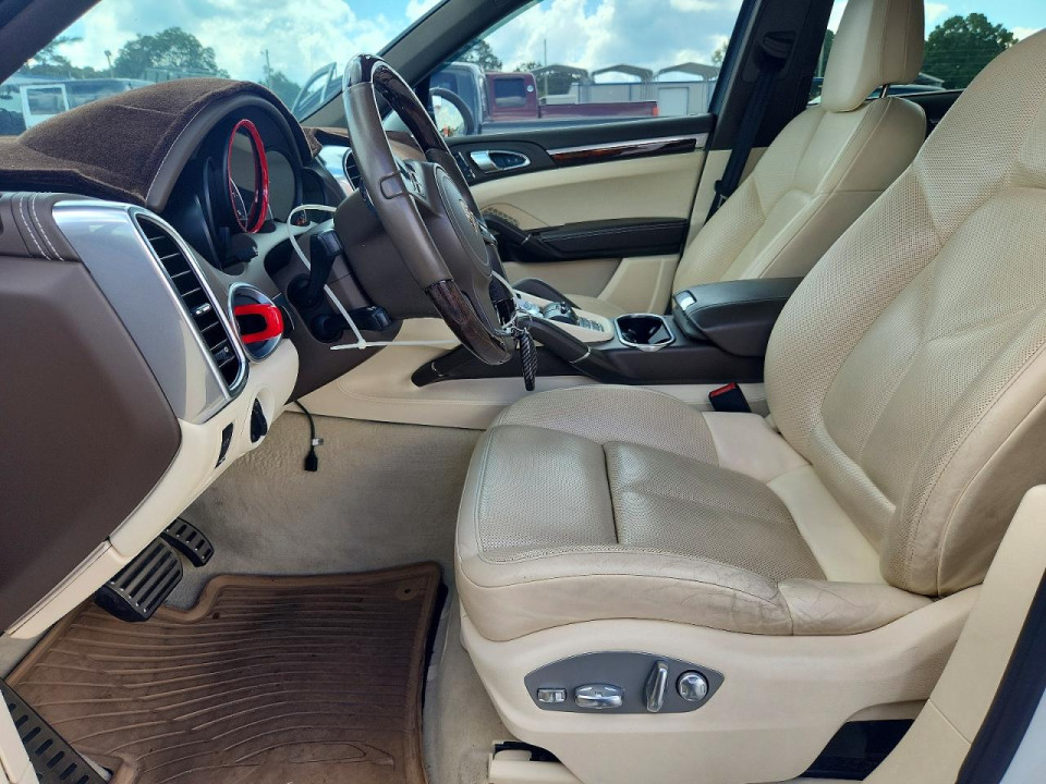 Porsche CAYENNE 2012 — Copart