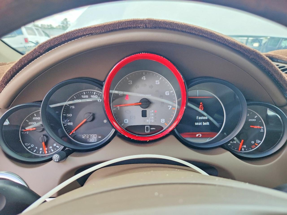 Porsche CAYENNE 2012 — Copart