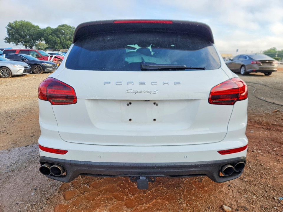 Porsche CAYENNE 2016 — Copart