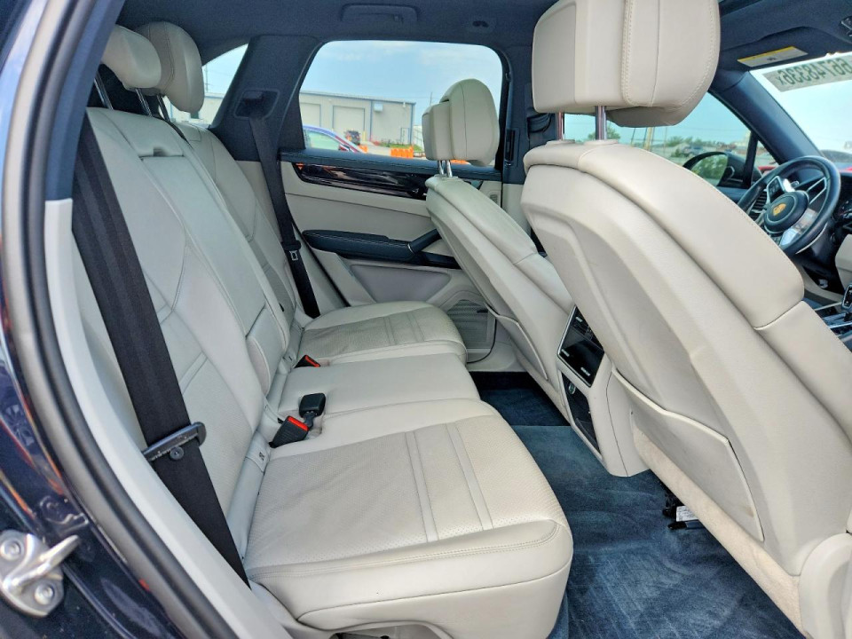 Porsche CAYENNE 2020 — Copart