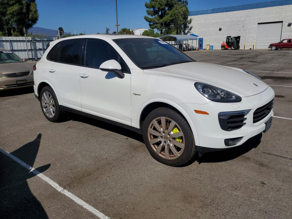 Porsche CAYENNE 2017 — Copart
