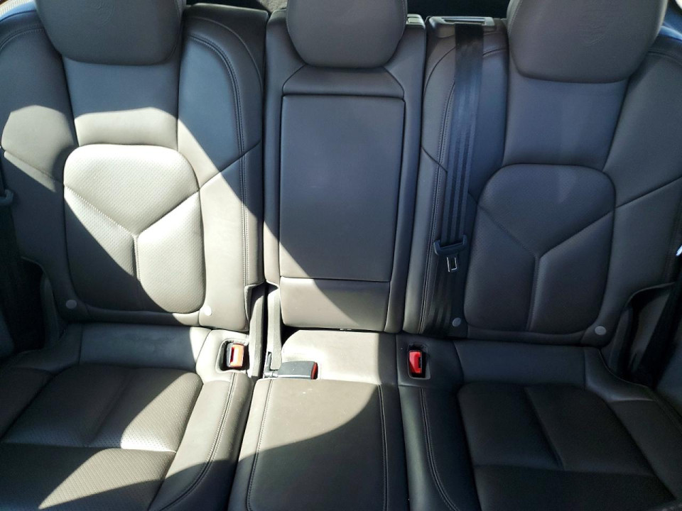 Porsche CAYENNE 2017 — Copart