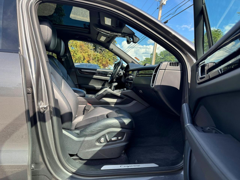 Porsche CAYENNE 2019 — Copart