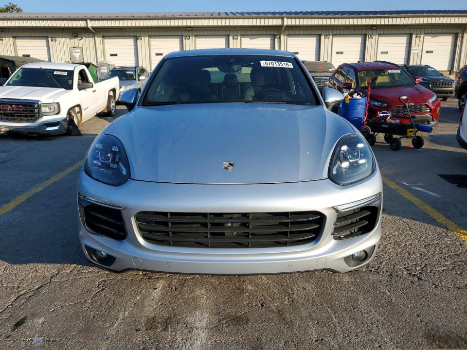 Porsche CAYENNE 2016 — Copart