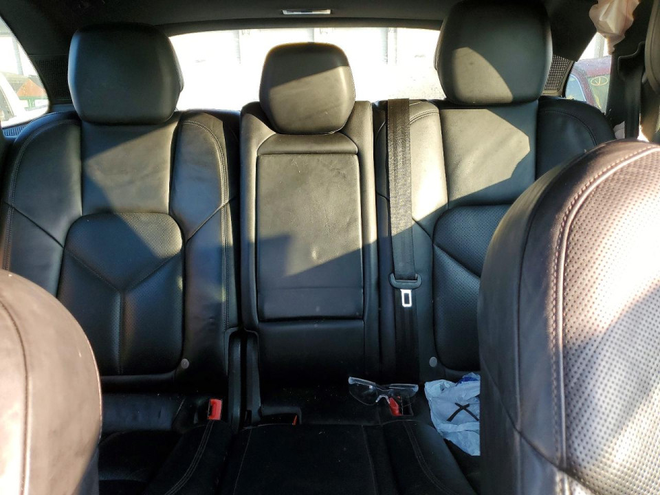 Porsche CAYENNE 2016 — Copart